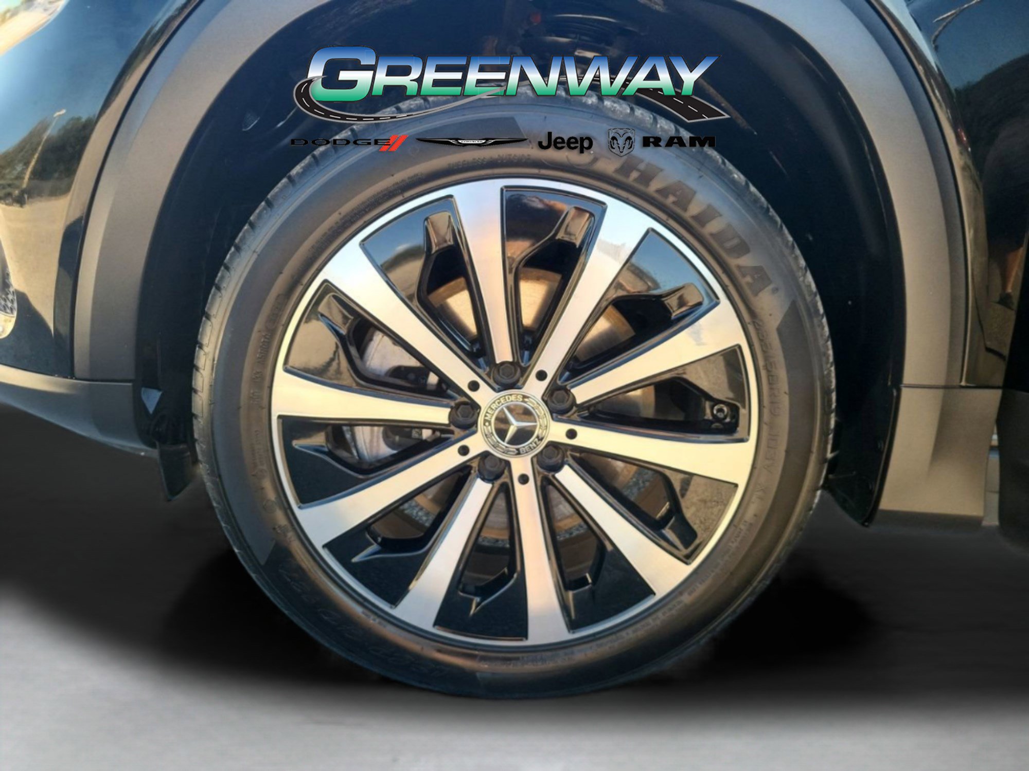 Used 2022 Mercedes-Benz GLB 250 image 31