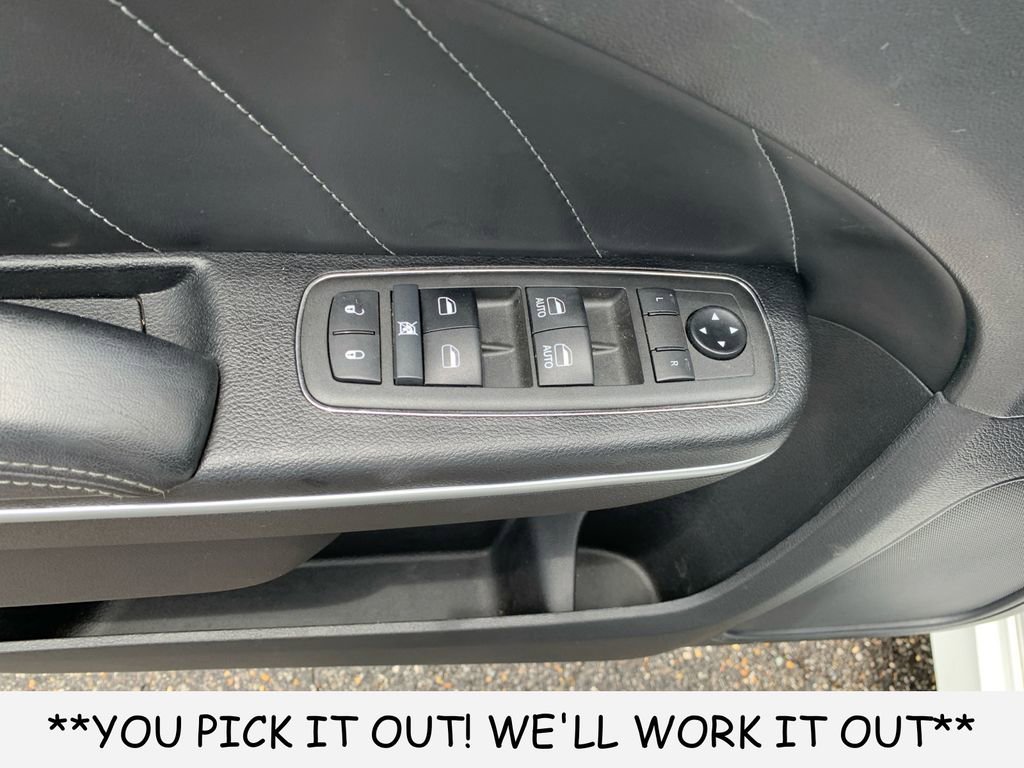 Used 2021 Dodge Charger Scat Pack w/ Plus Group RWD image 12
