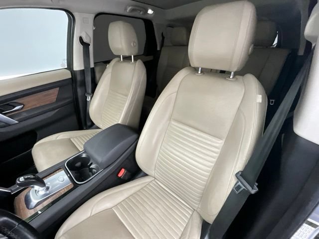 Used 2021 Land Rover Discovery Sport SE AWD/4WD image 7