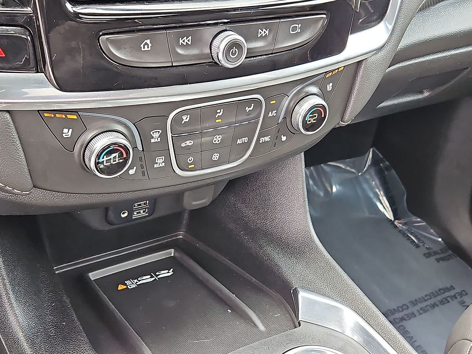 Certified 2023 Chevrolet Traverse Premier w/ Redline Edition FWD image 24