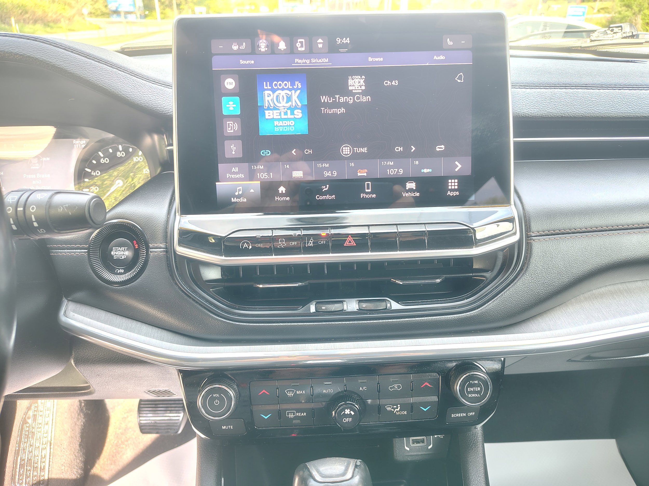 Certified 2022 Jeep Compass Limited AWD/4WD image 34