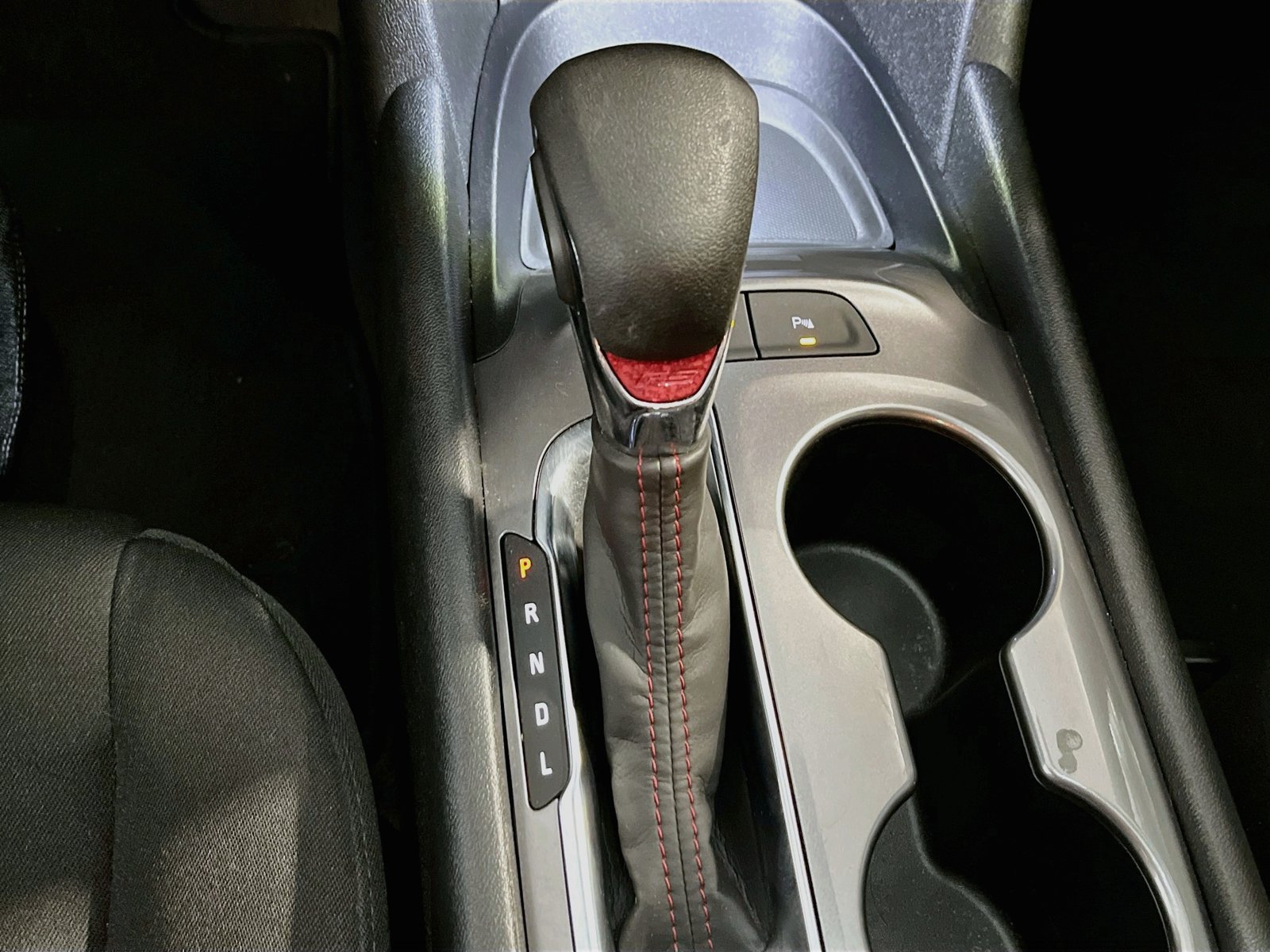 Used 2025 Chevrolet Malibu RS FWD image 17