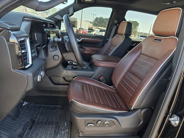 Used 2025 GMC Sierra 1500 Denali Ultimate image 13