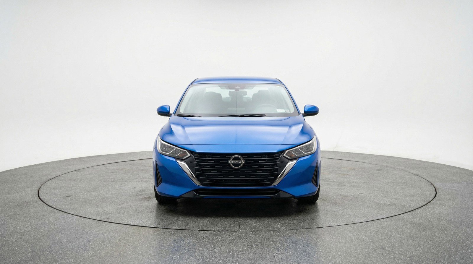 Used 2025 Nissan Sentra SV image 2