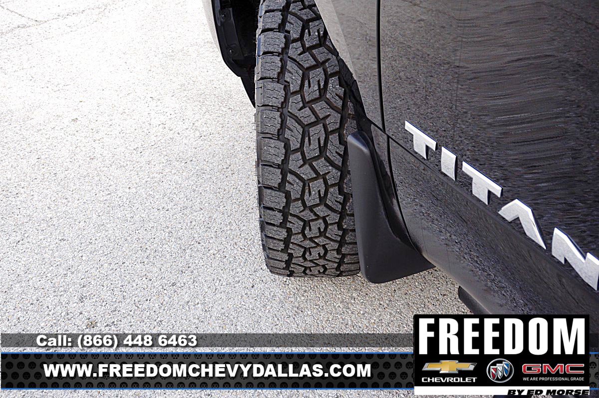 Used 2024 Nissan Titan SV w/ SV Convenience Package AWD/4WD image 42