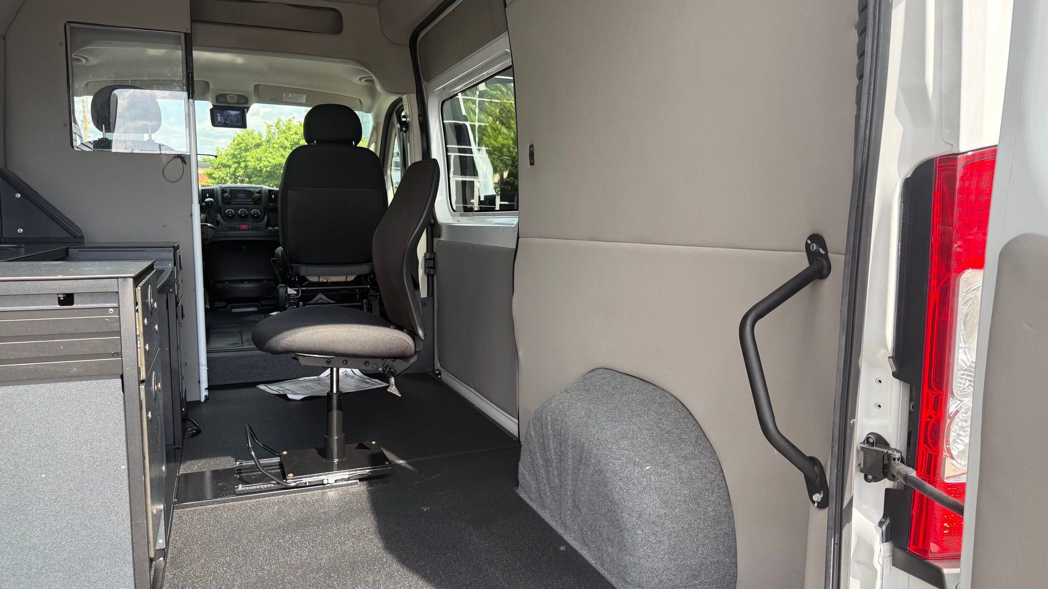 Used 2021 RAM ProMaster 1500 FWD image 15