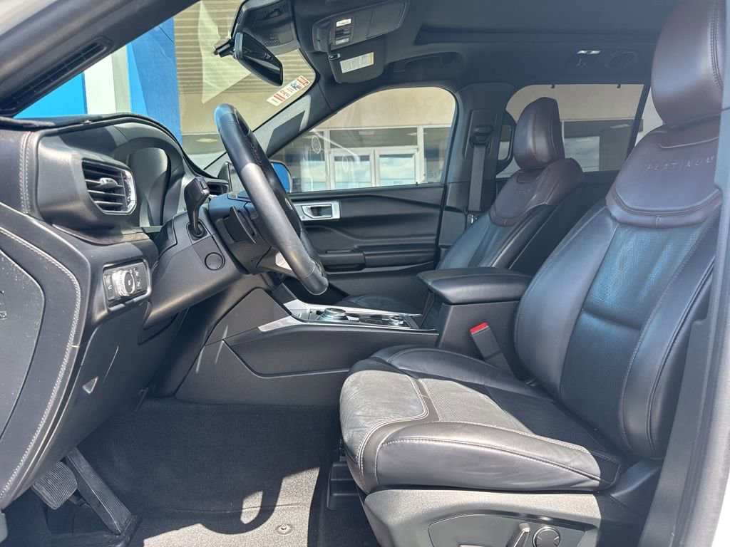 Used 2020 Ford Explorer Platinum AWD/4WD image 15