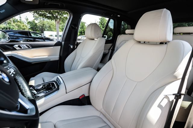 Used 2022 BMW X5 xDrive40i AWD/4WD image 46