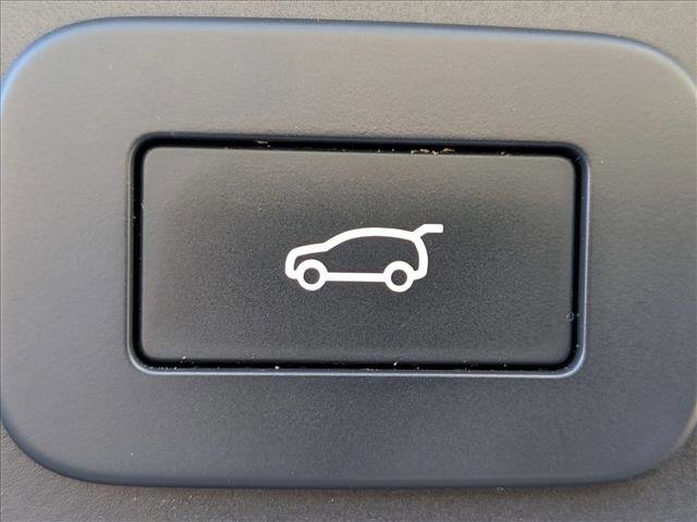 Certified 2024 Land Rover Range Rover Velar Dynamic SE AWD/4WD image 18