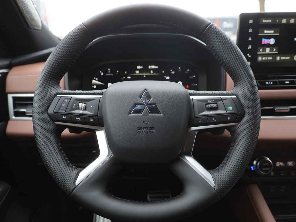 New 2025 Mitsubishi Outlander SEL image 56