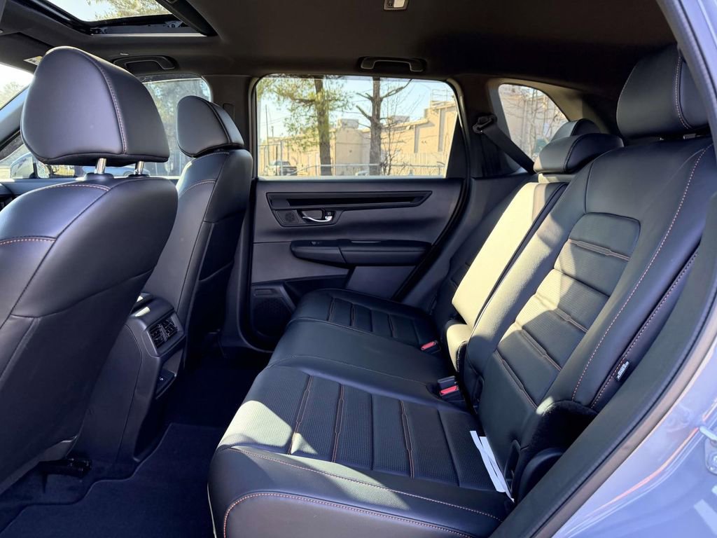 Used 2025 Honda CR-V Sport-L image 16