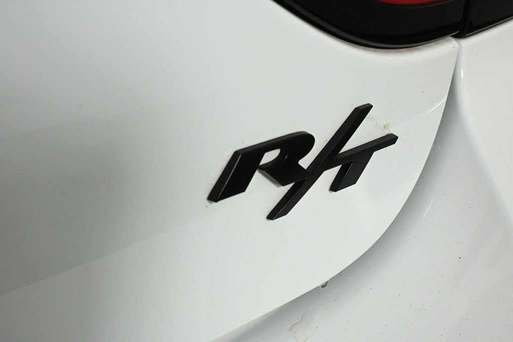 Used 2023 Dodge Charger R/T w/ Performance Handling Group RWD image 26