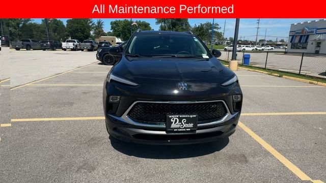 Used 2024 Buick Encore GX Sport Touring FWD image 3