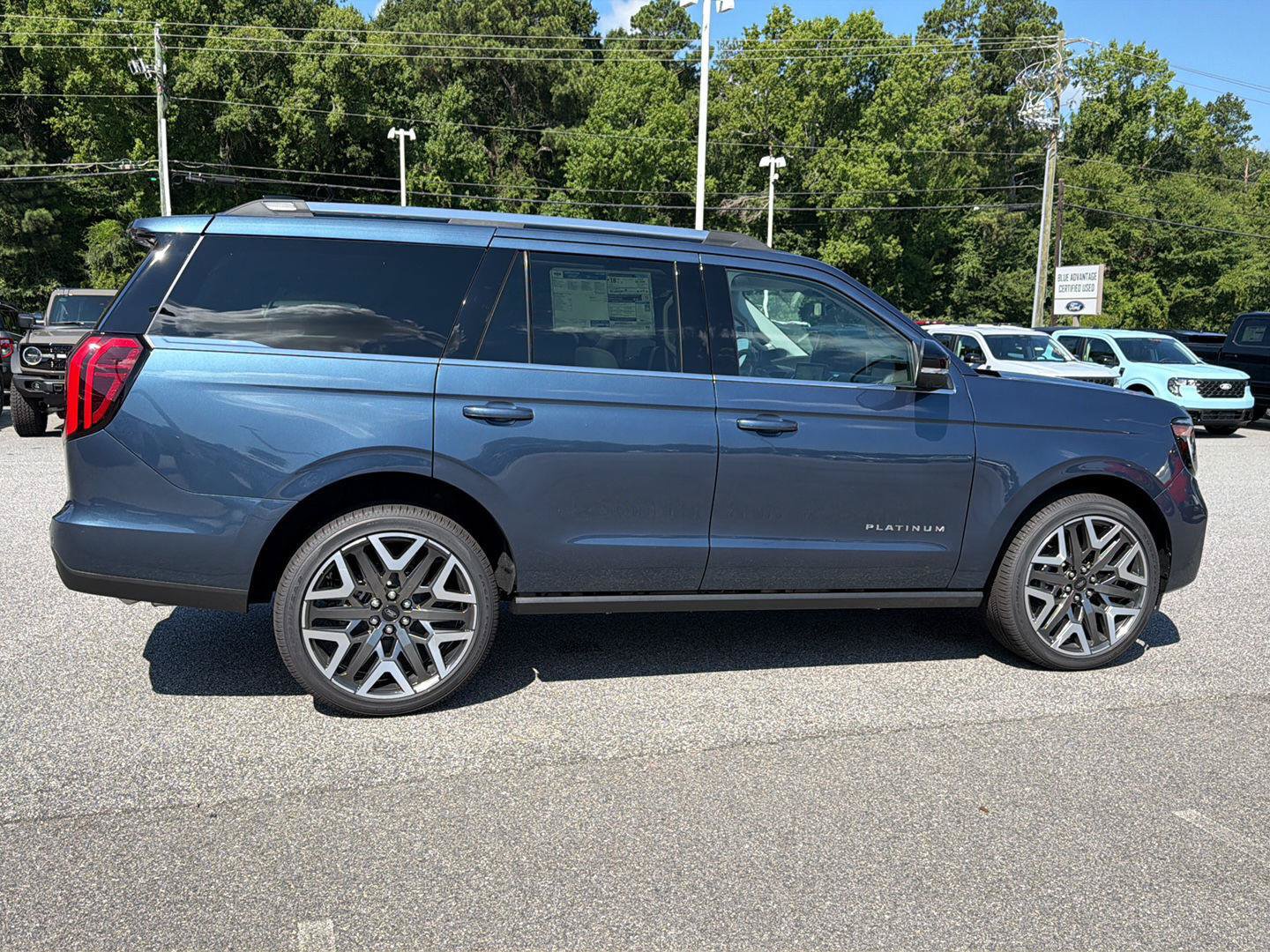 New 2027 Ford Expedition Platinum w/ Platinum Ultimate Package AWD/4WD image 10