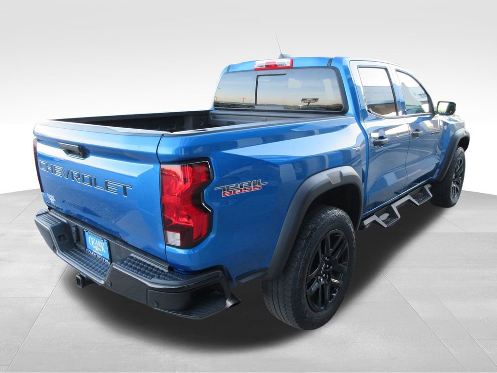 Certified 2024 Chevrolet Colorado Trail Boss w/ Technology Package AWD/4WD image 5