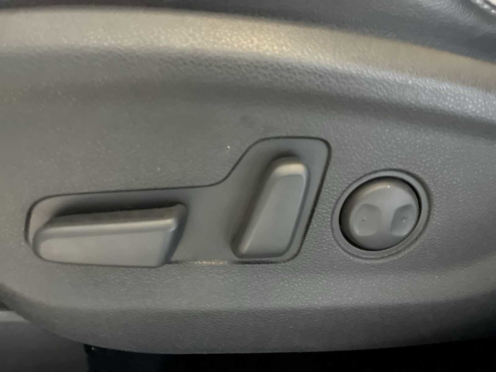 Used 2021 Hyundai Tucson Limited AWD/4WD image 14