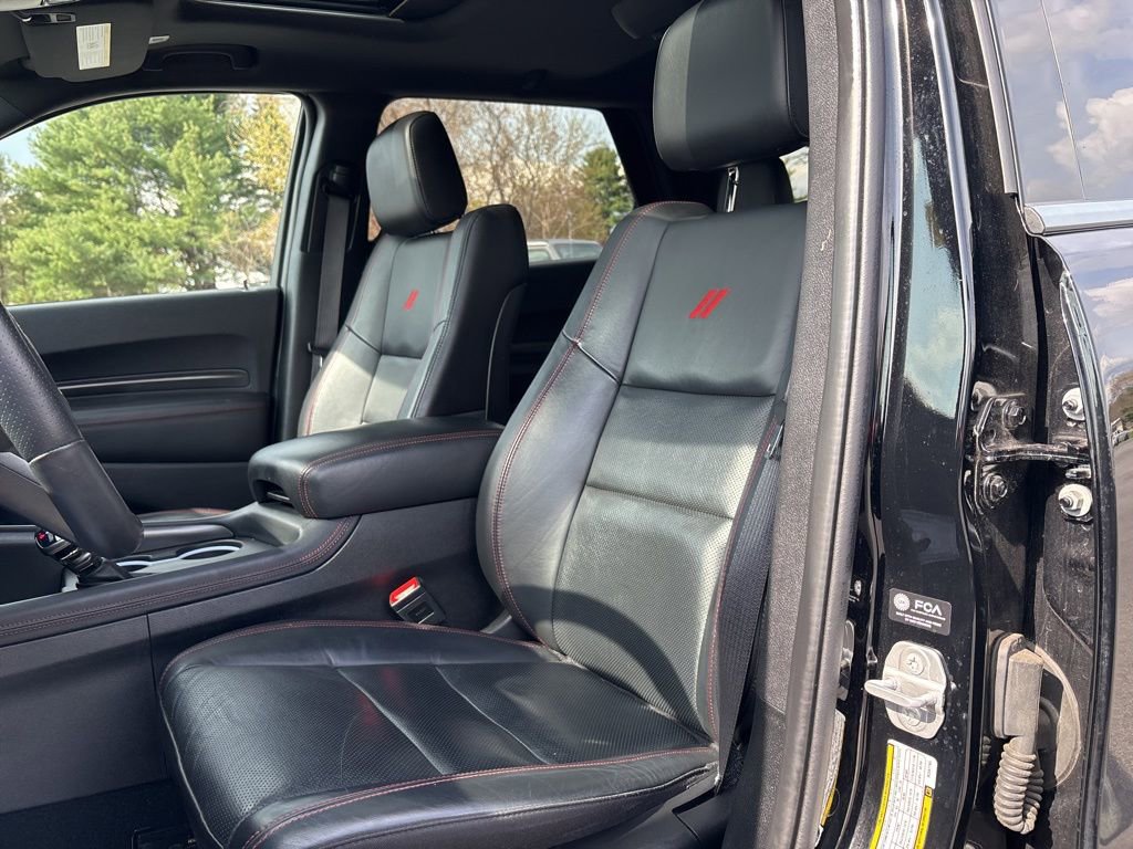 Used 2023 Dodge Durango GT image 9