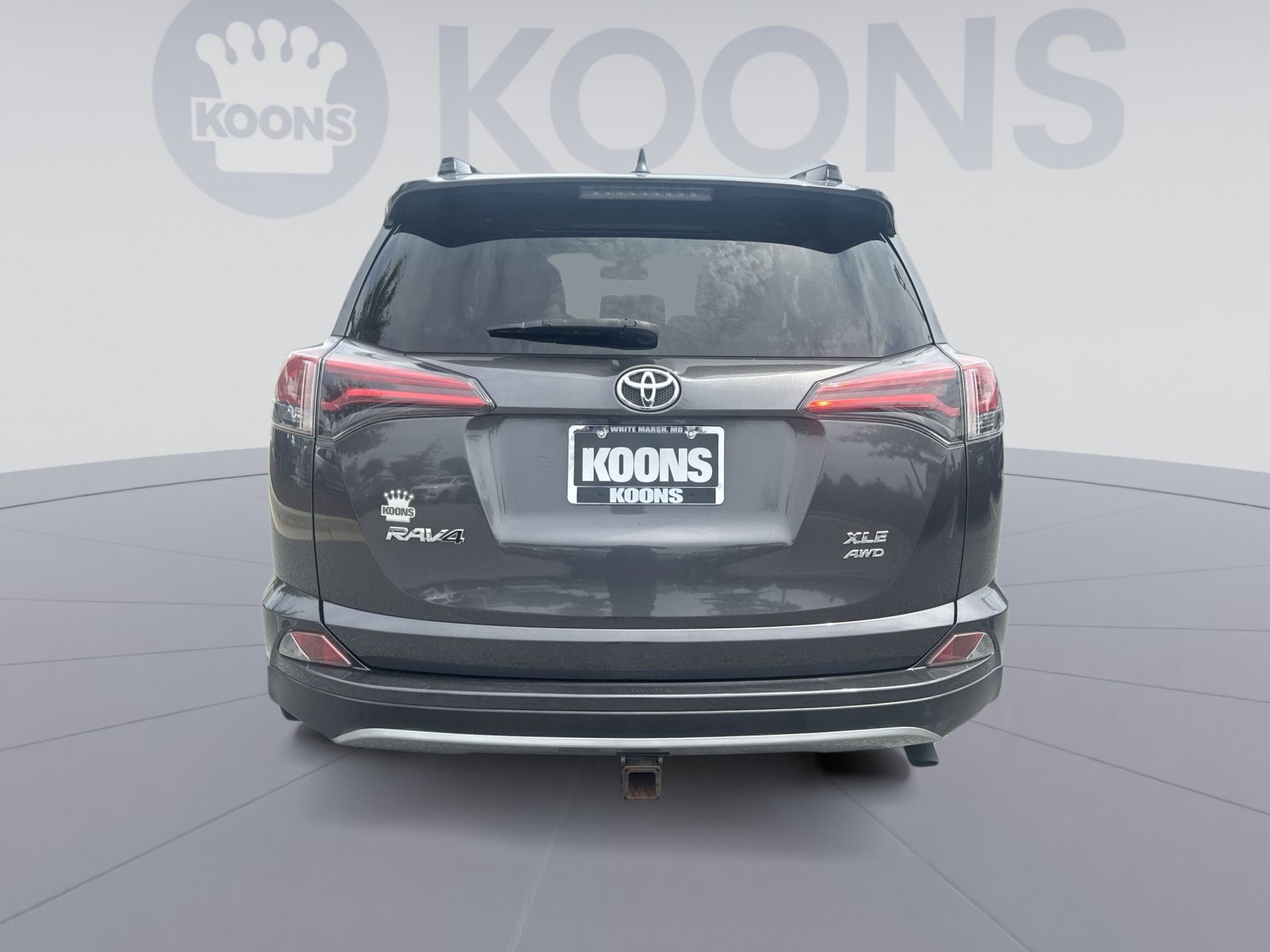 Used 2018 Toyota RAV4 XLE w/ Plus Extra Value Package AWD/4WD image 5