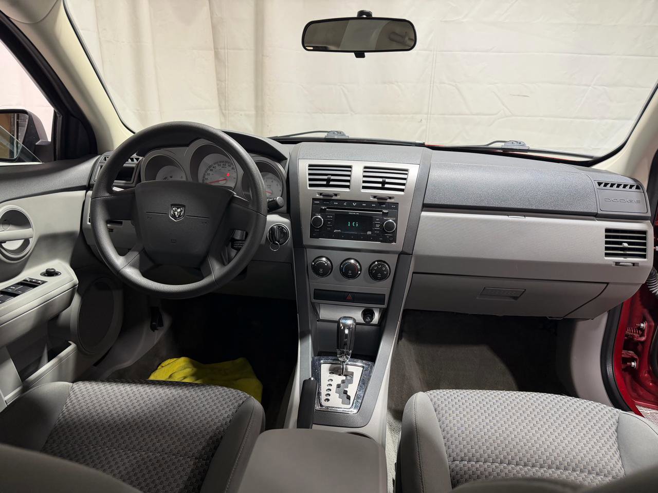 Used 2008 Dodge Avenger SE FWD image 17