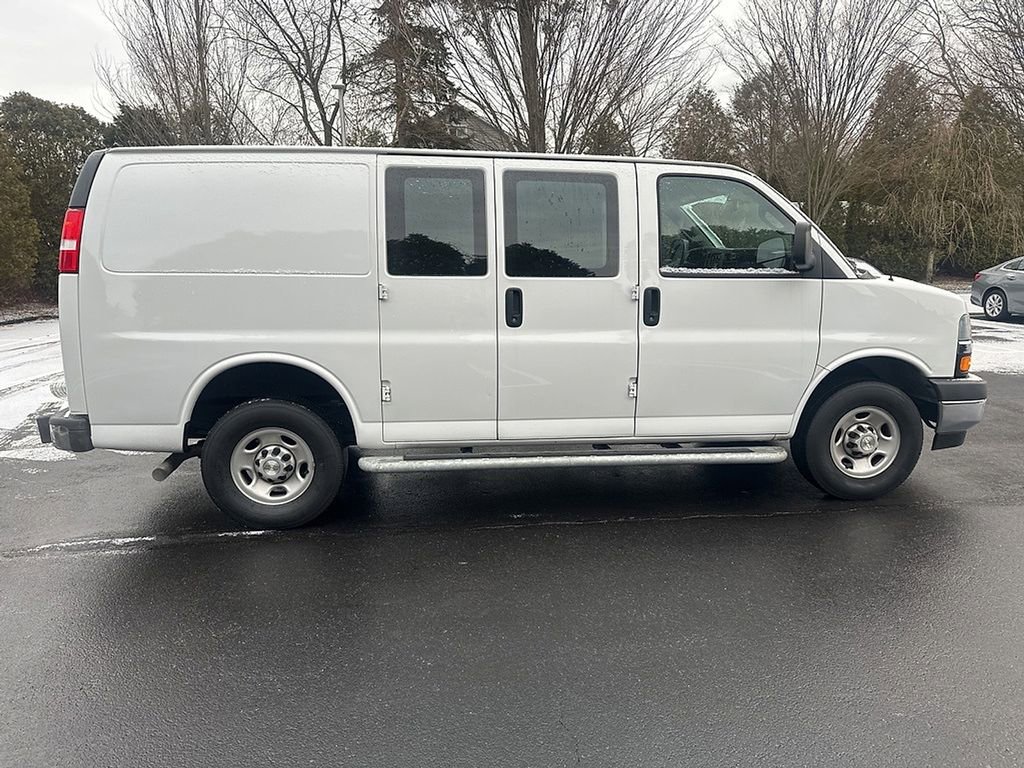 Used 2023 Chevrolet Express 2500 w/ Driver Convenience Package image 7