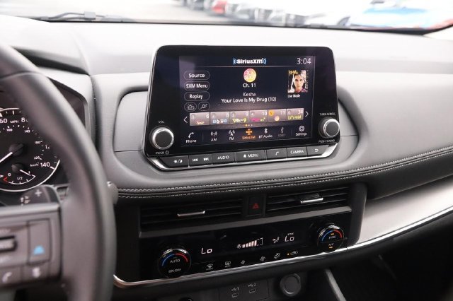 Certified 2025 Nissan Rogue SV AWD/4WD image 16