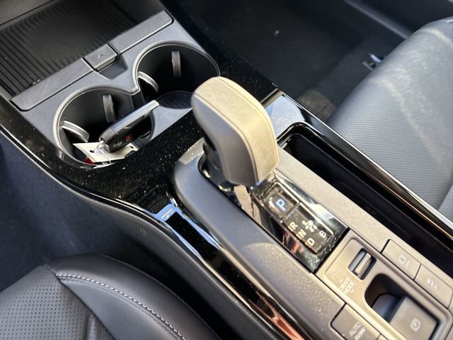 New 2026 Toyota Prius Plug-In Hybrid image 12