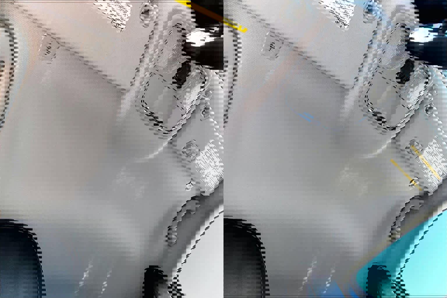 Used 2019 Jeep Cherokee Trailhawk w/ Comfort/Convenience Group image 14