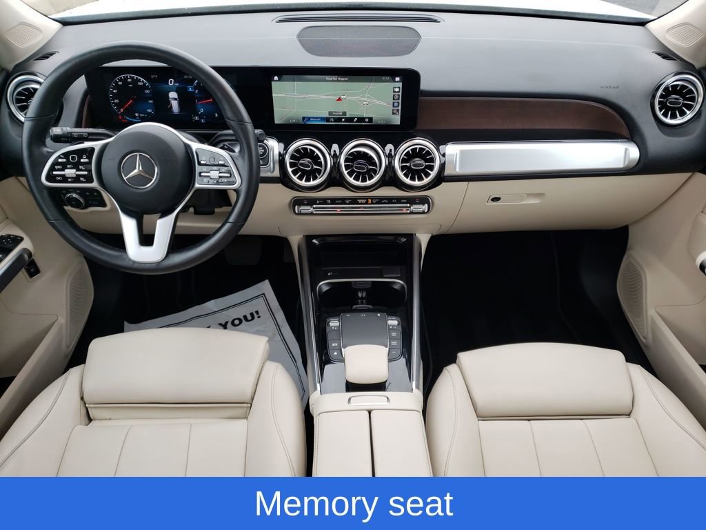 Used 2022 Mercedes-Benz GLB 250 4MATIC image 12