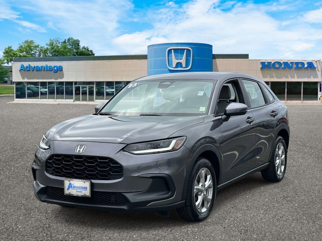 Certified 2023 Honda HR-V LX image 2
