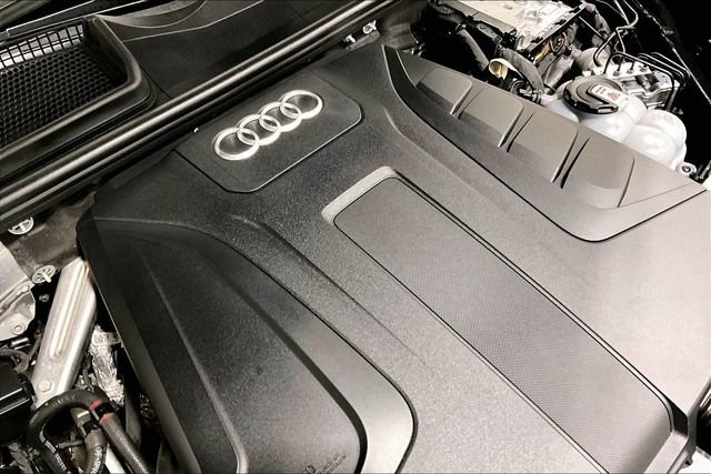 Used 2023 Audi Q7 2.0T Premium Plus w/ Premium Plus Package AWD/4WD image 23