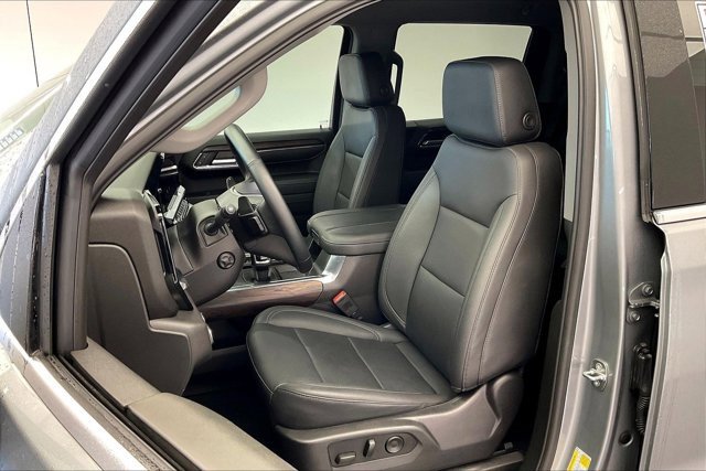 Used 2024 GMC Sierra 1500 SLT w/ SLT Premium Plus Package image 17