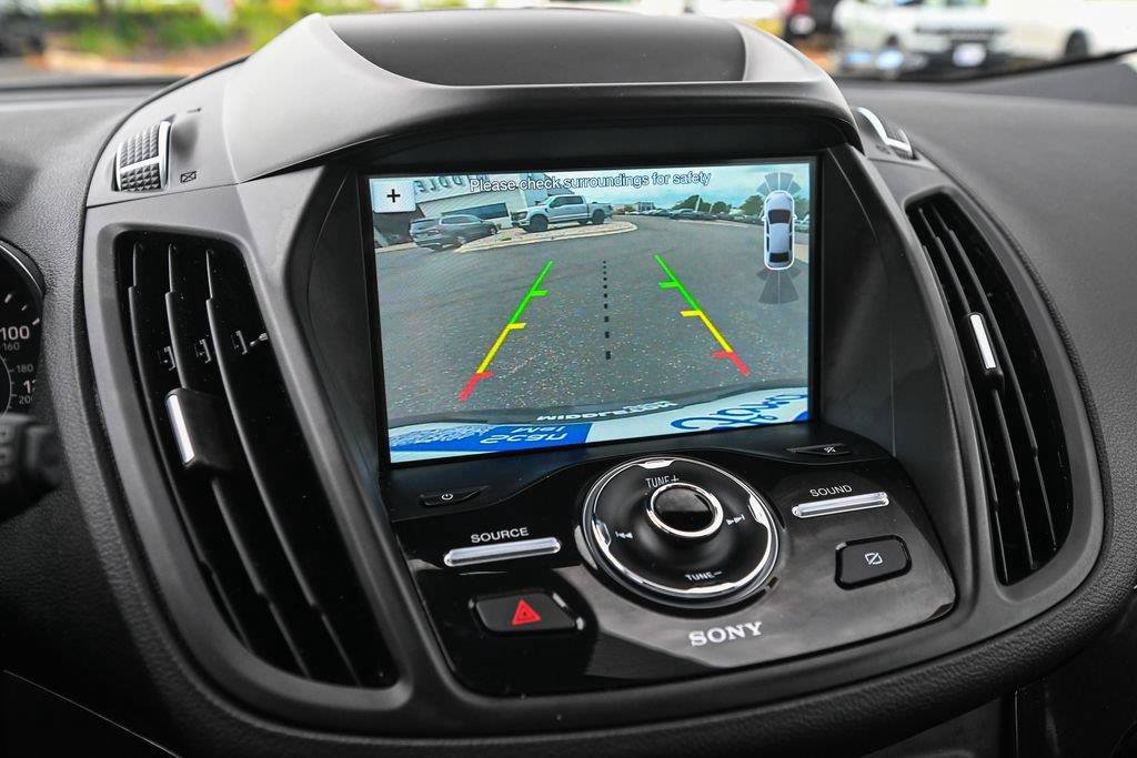 Used 2019 Ford Escape Titanium AWD/4WD image 38