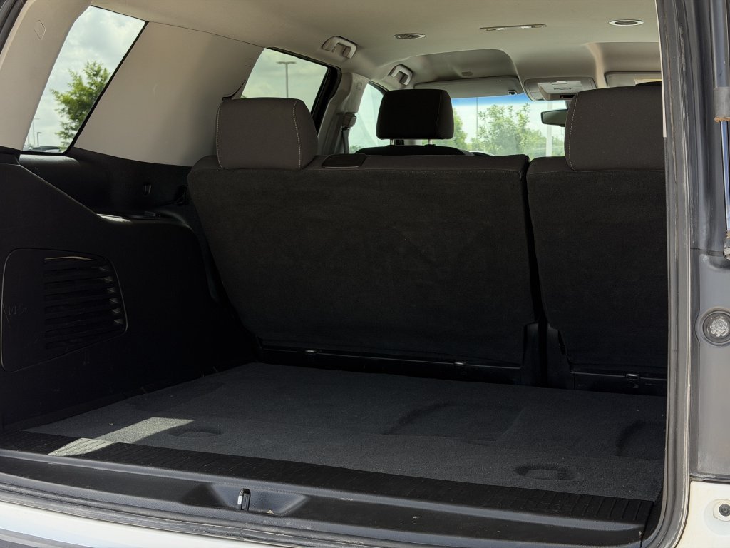 Used 2019 Chevrolet Tahoe LS RWD image 25
