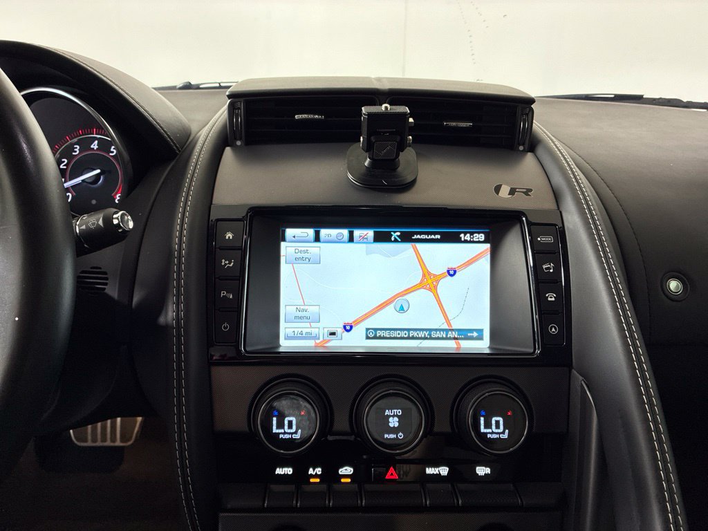 Used 2017 Jaguar F-TYPE R AWD/4WD image 12