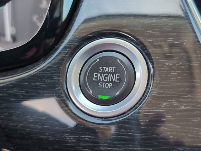 Used 2022 Cadillac XT6 Premium Luxury w/ Technology Package image 21