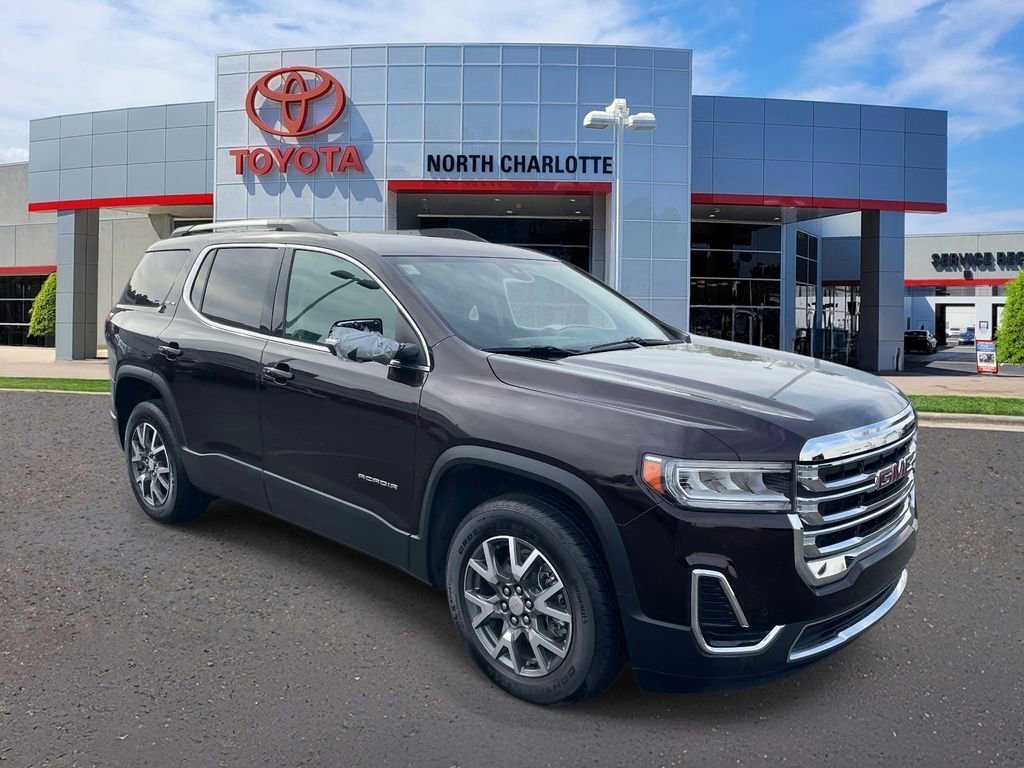 Used 2021 GMC Acadia SLE w/ Driver Convenience Package image 2