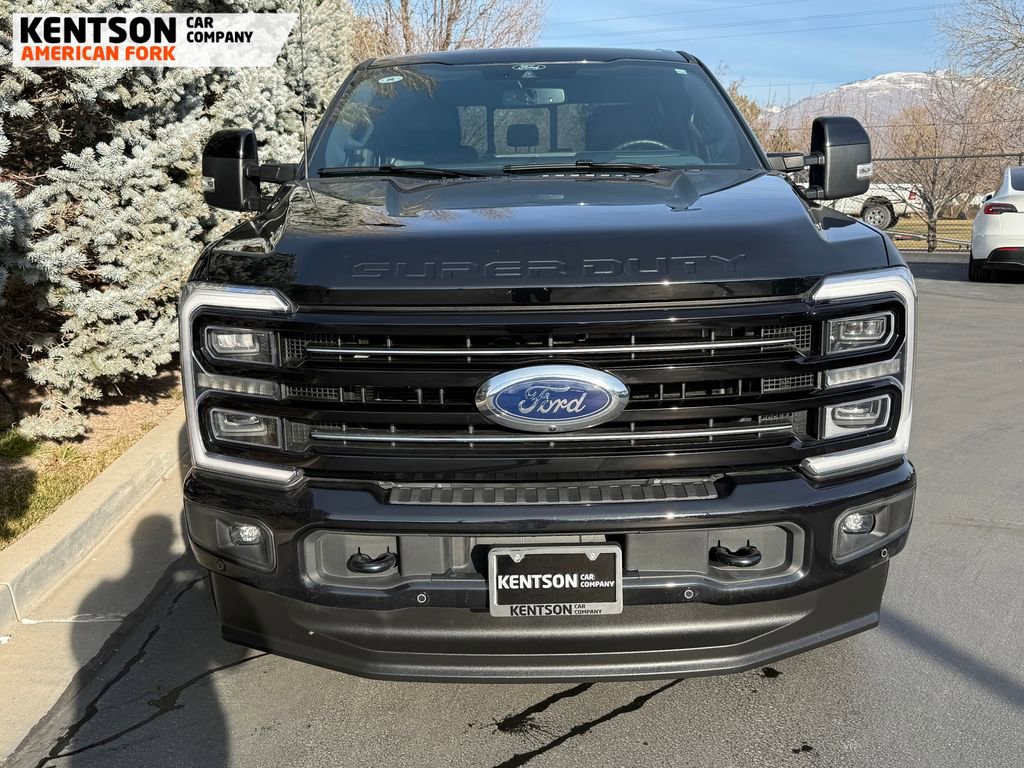 Used 2025 Ford F250 Platinum image 2