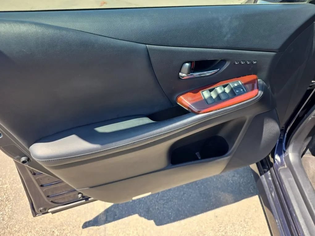 Used 2010 Lexus HS 250h FWD image 27