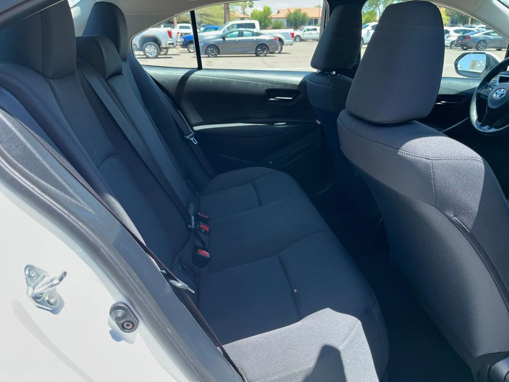 Used 2025 Toyota Corolla LE image 13