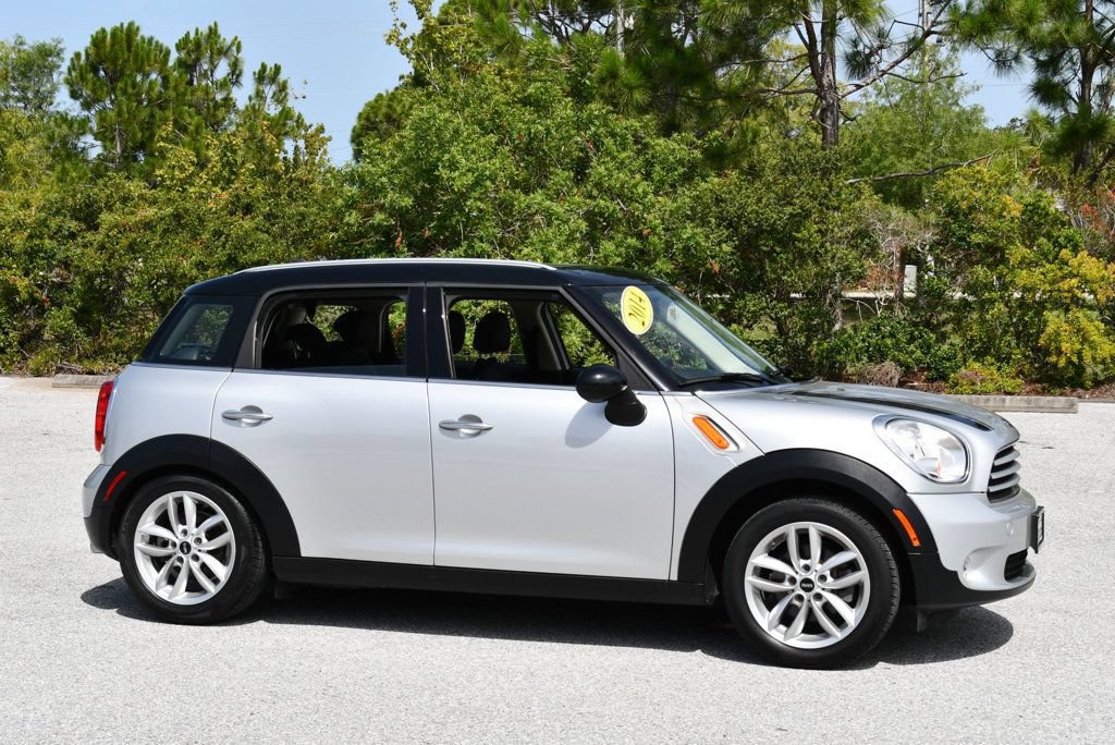 Used 2014 MINI Cooper Countryman FWD image 8
