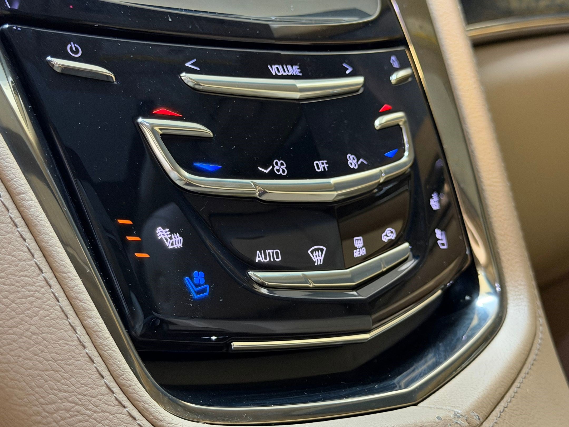 Used 2014 Cadillac CTS Luxury image 33