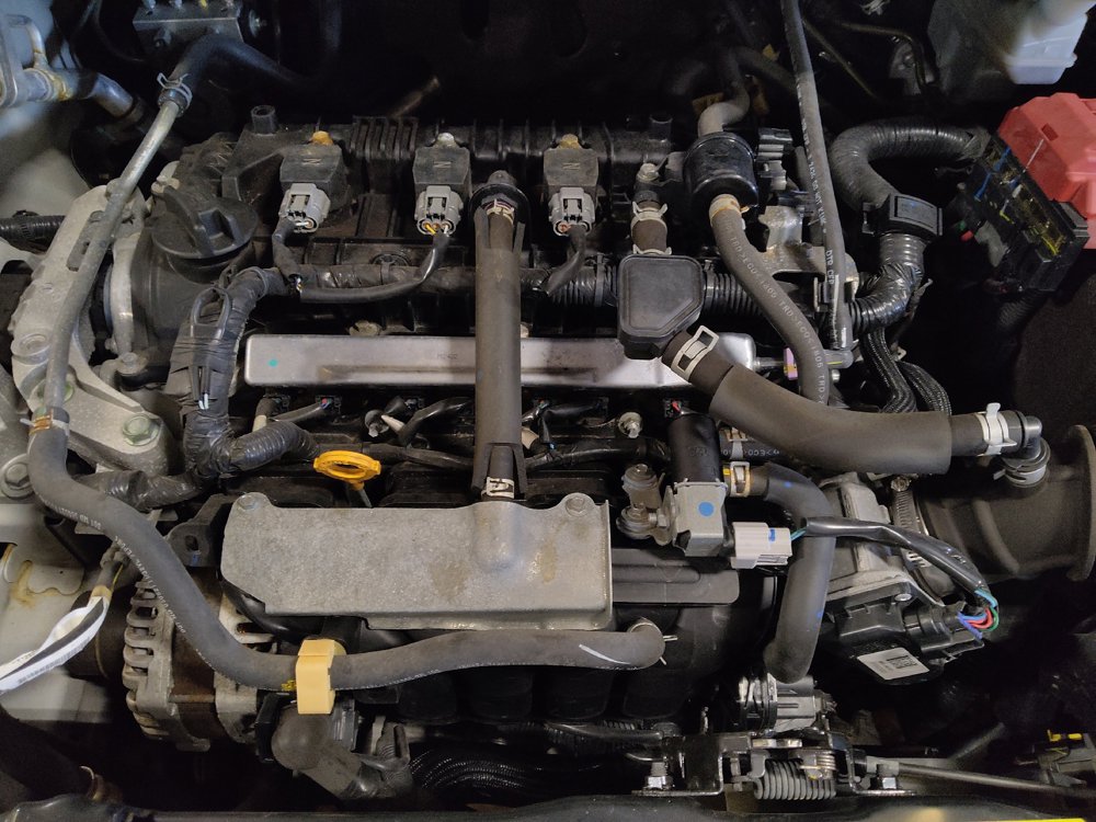 Used 2022 Nissan Versa SV FWD image 30
