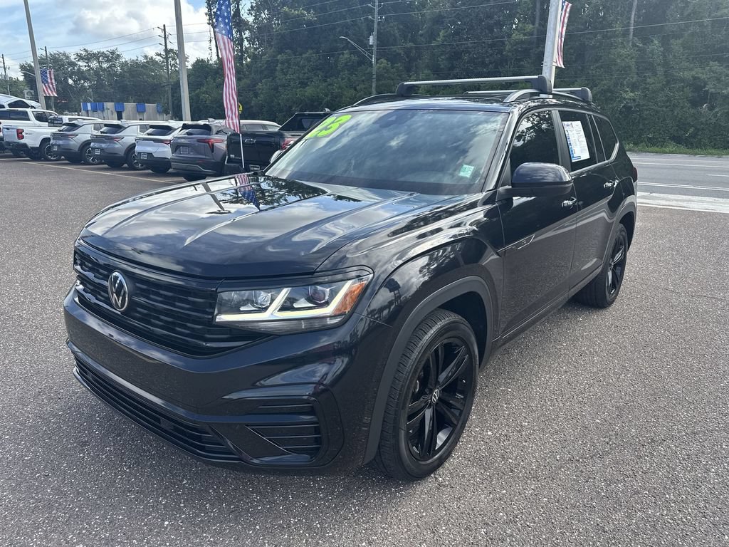 Used 2023 Volkswagen Atlas SEL R-Line AWD/4WD image 12