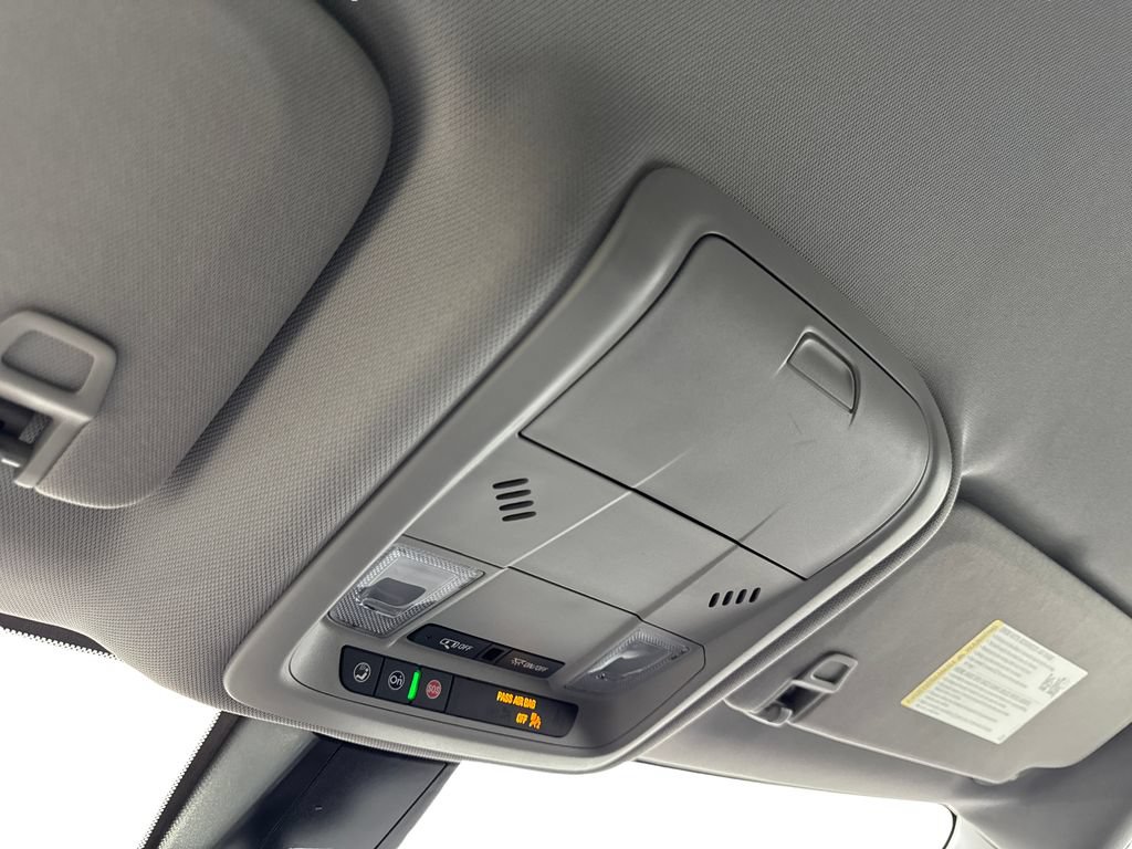 Used 2025 Chevrolet Blazer LT FWD image 72