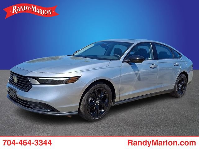 Used 2025 Honda Accord SE image 1