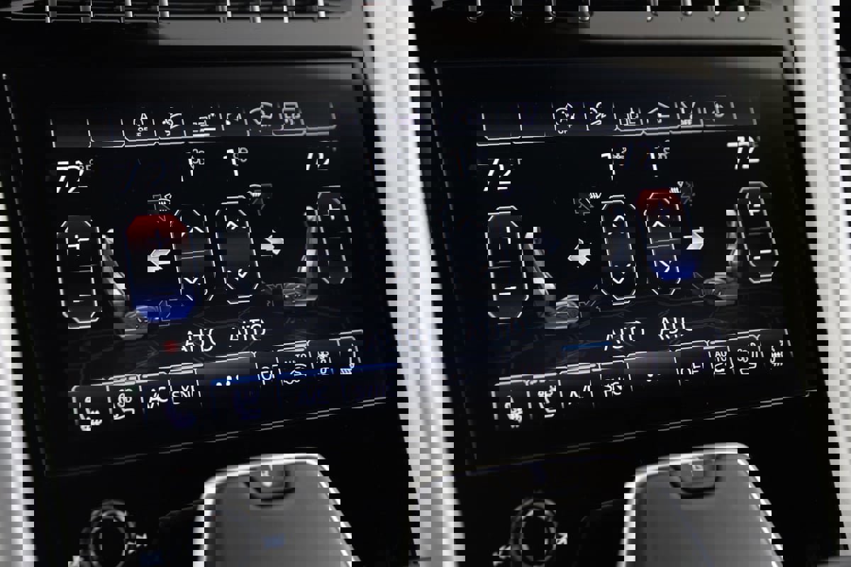 Used 2021 Lamborghini Urus image 58