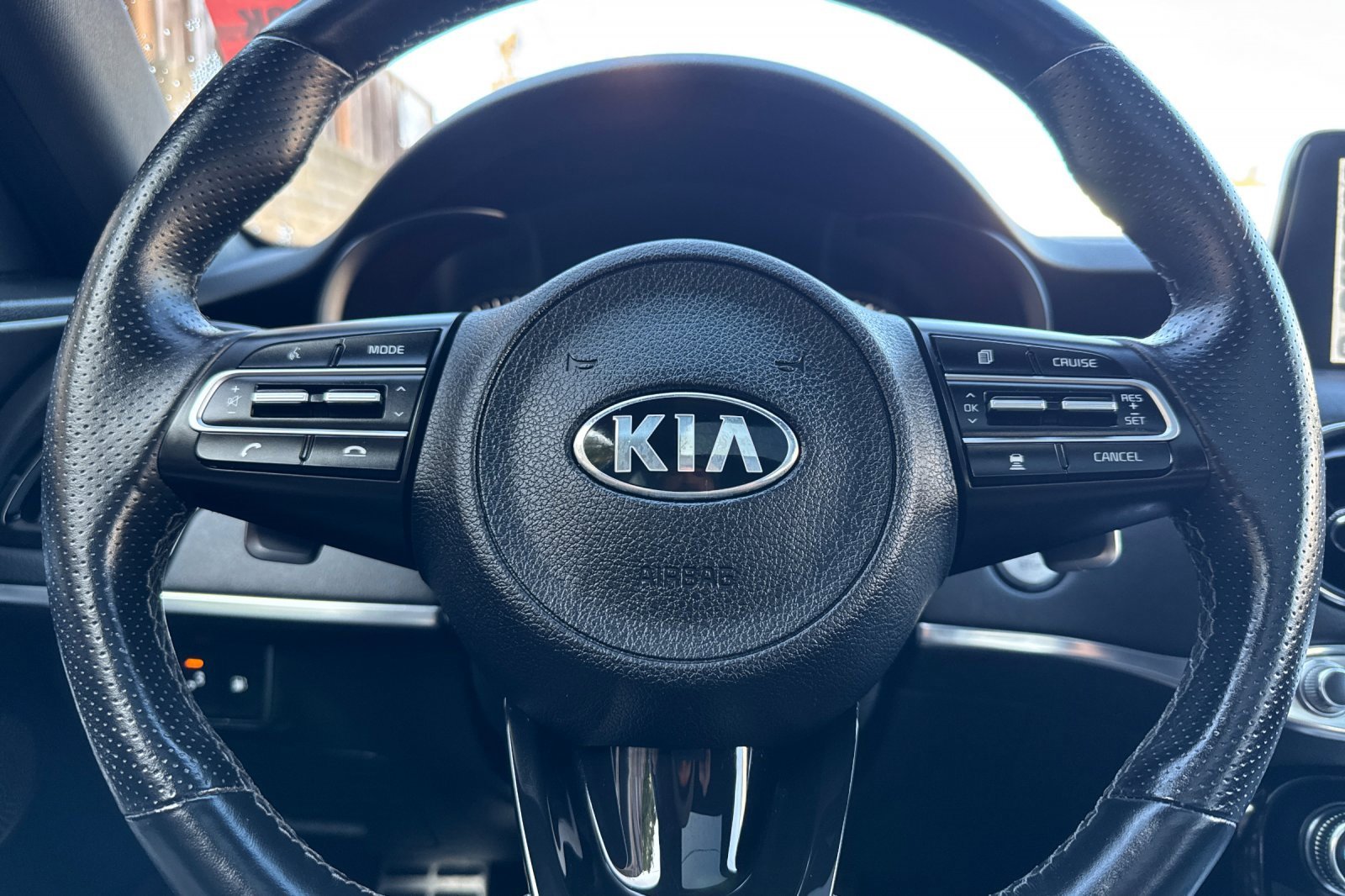 Used 2021 Kia Stinger GT1 image 27
