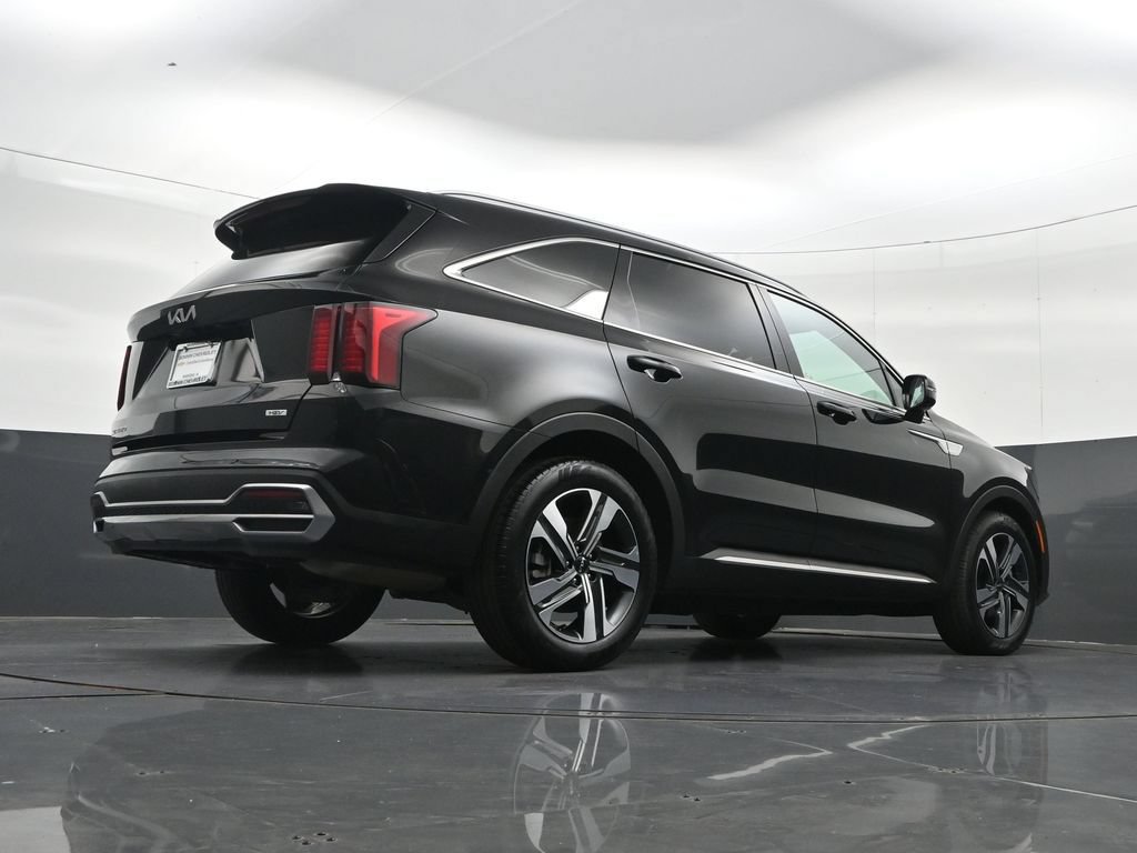 Used 2023 Kia Sorento EX AWD/4WD image 36