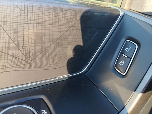 Used 2022 Ford F150 XLT w/ Equipment Group 302A High image 11