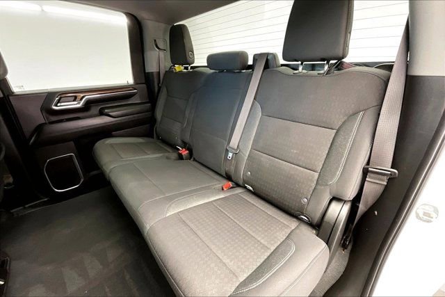 Used 2024 Chevrolet Silverado 2500 LT image 19